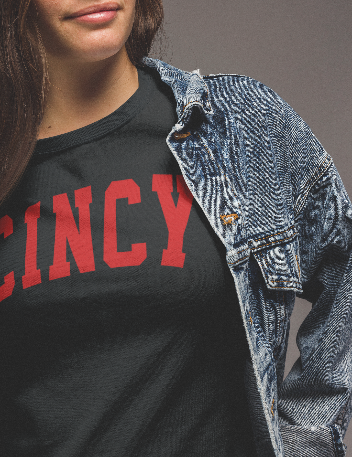 close-up-t-shirt-mockup-of-a-woman-wearing-a-denim-jacket-a20863.png
